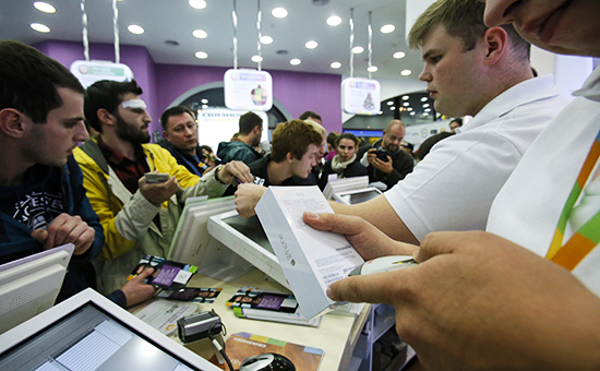 Покупатели со всего мира устремились в российские магазины